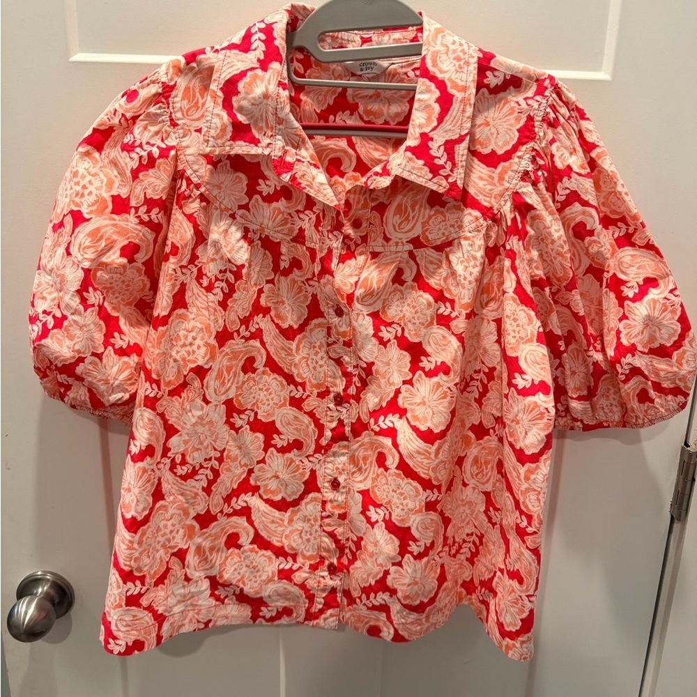 Crown & Ivy Coral Floral Button Front Blouse Women’s Medium Puff Sleeve